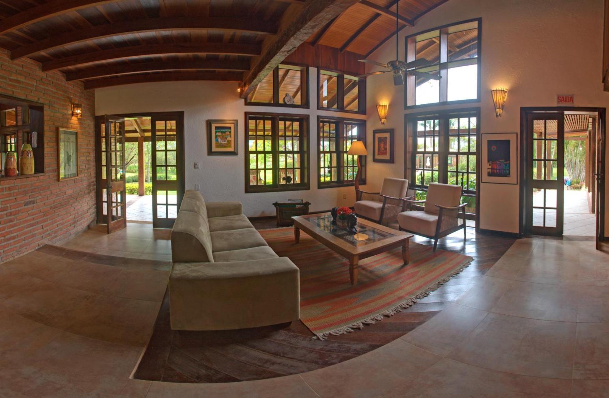Da Lagoa Inn